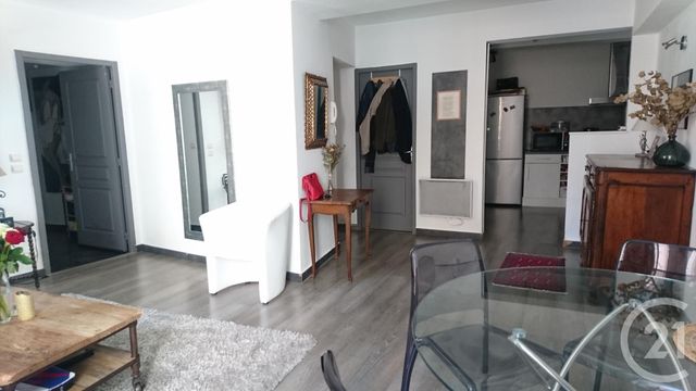 Appartement F3 à vendre - 3 pièces - 68.92 m2 - NIMES - 30 - LANGUEDOC-ROUSSILLON - Century 21 Les Arènes Ludallia